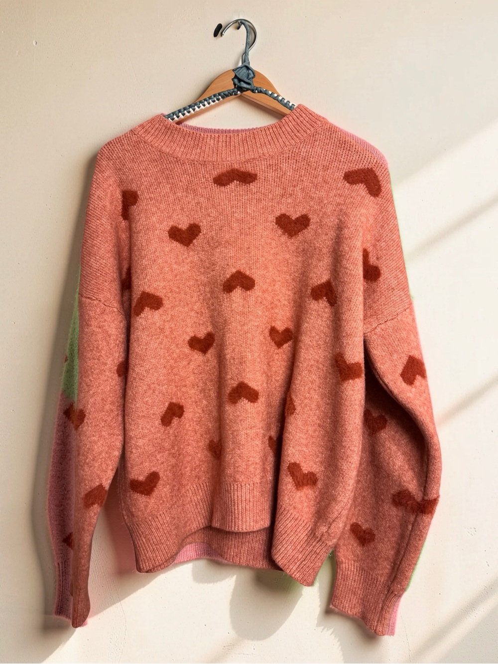 🌟MIX&MATCH: 4 for $25🌟 ADORA Pink Heart Print Oversized Knit Sweater Size Small